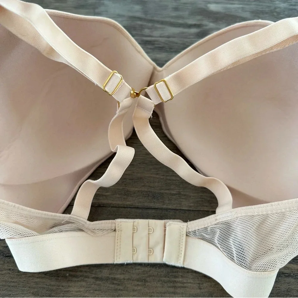 Lively 36DD All Day Deep V Wireless Molded Bra Toasted Almond‎ Adjustable Straps